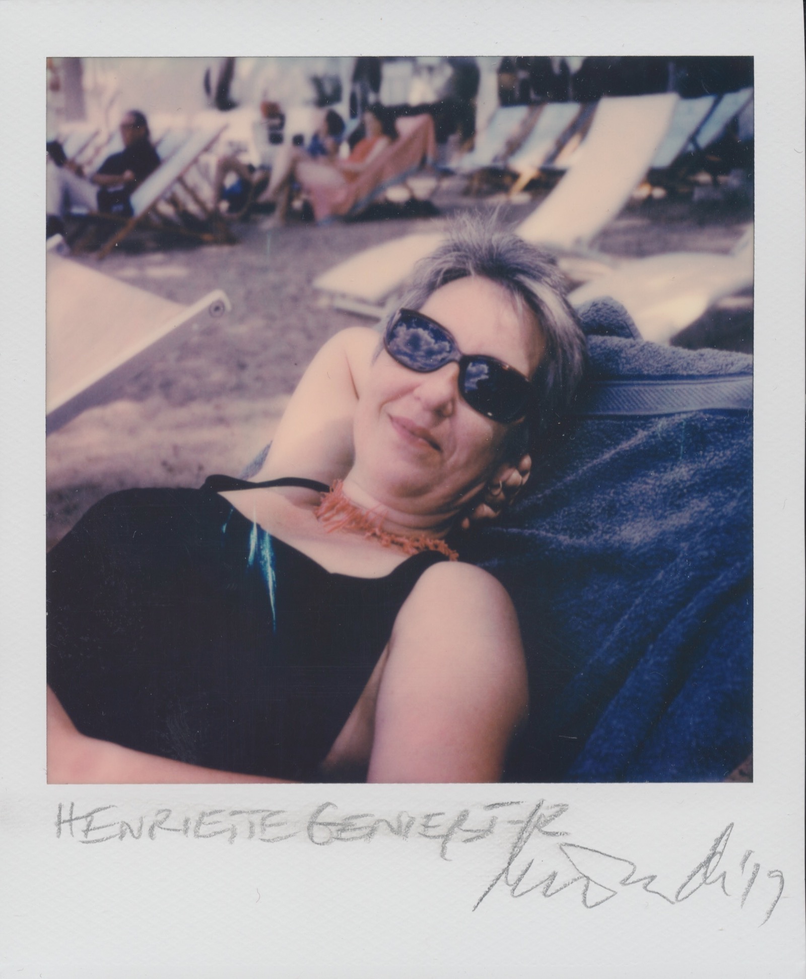 2019-08 - » HENRIETTE GENIEßT« - SX70/POLAROID ORIGINALS - (c)rbockberlin2019