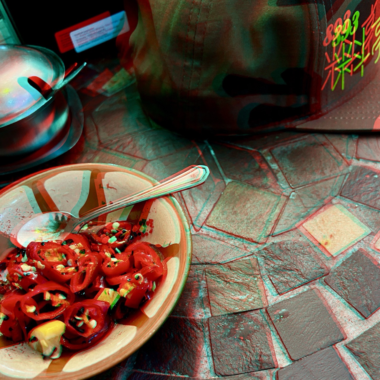 RC Anaglyphe 2024-03 »MOSAIKTISCH«