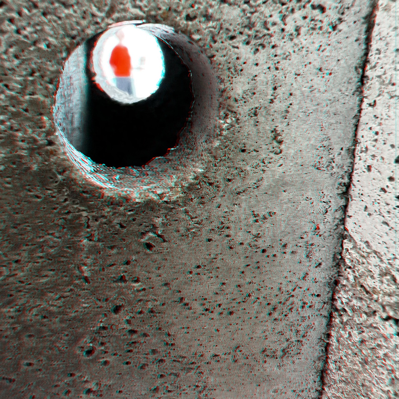 RC Anaglyphe 2024-08 »PEEPHOLE«