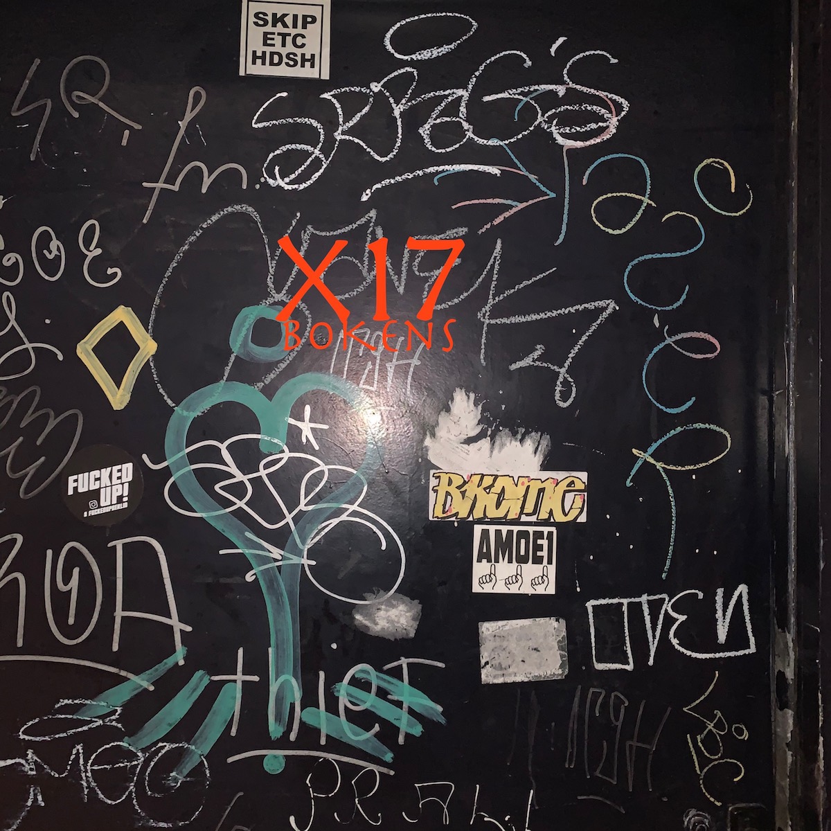 Cover *X17*